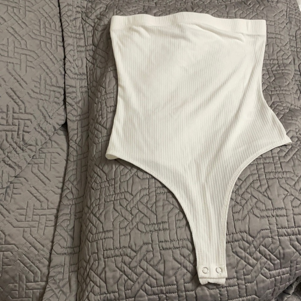 Ribbed bodysuit